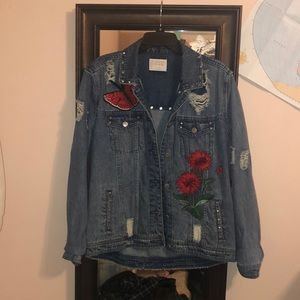 Cersized embroidered and distressed Jeanjacket
